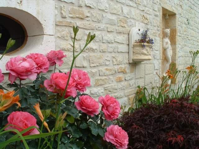 Mansle-les-Fontaines La Fontaine Des Arts Bed & Breakfast エクステリア 写真