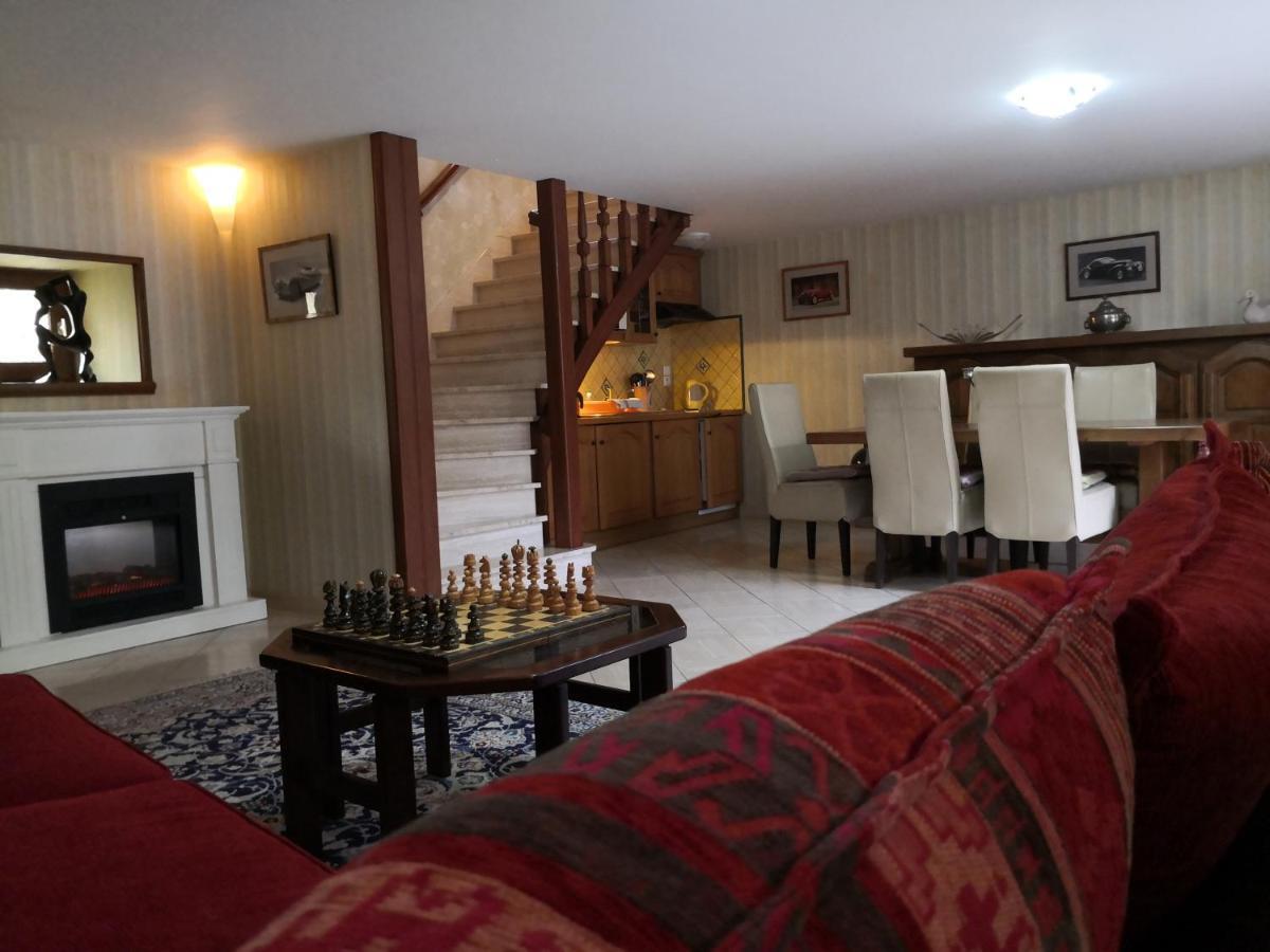 Mansle-les-Fontaines La Fontaine Des Arts Bed & Breakfast エクステリア 写真